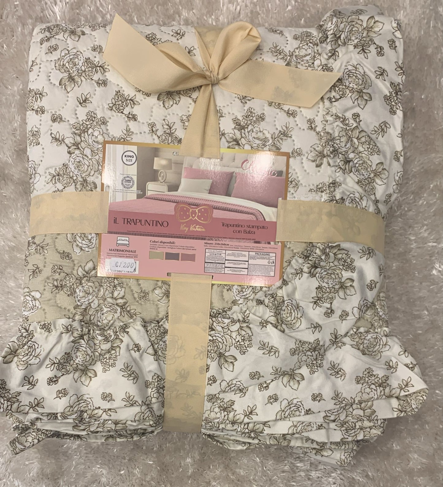 trapuntino matrimoniale stampato con balza fantasia fiorata disponibile nei seguenti colori