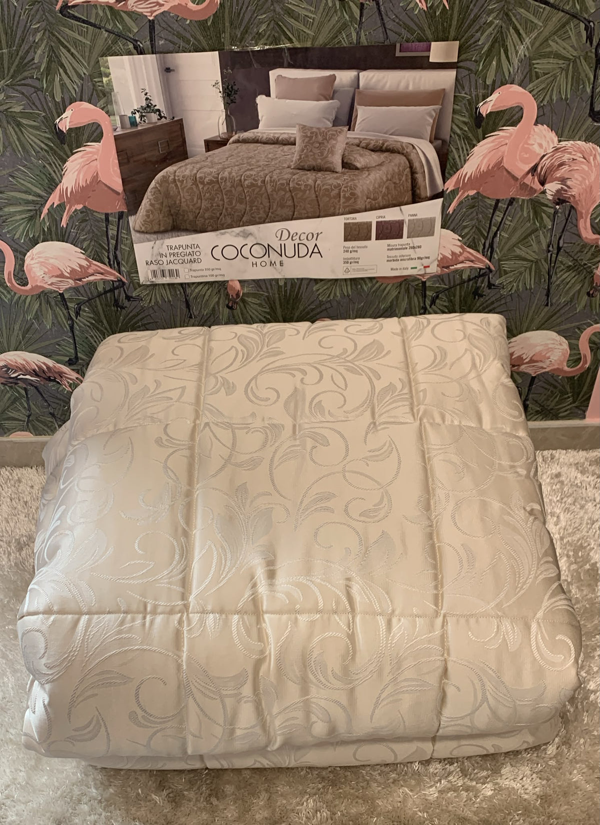 Trapunta matrimoniale in pregiato raso jacquard 260x280 cm double face meravigliosa per affrontare questo freddo fantasia ghirigori