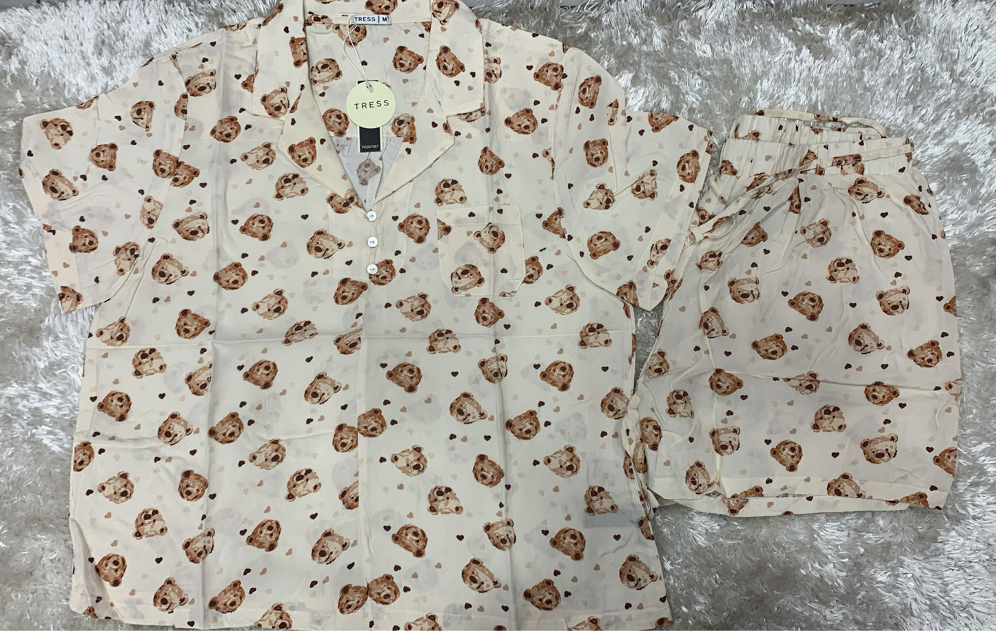 pigiama teddy con finta apertura con taschino lato cuore e pantaloncini in cotone
