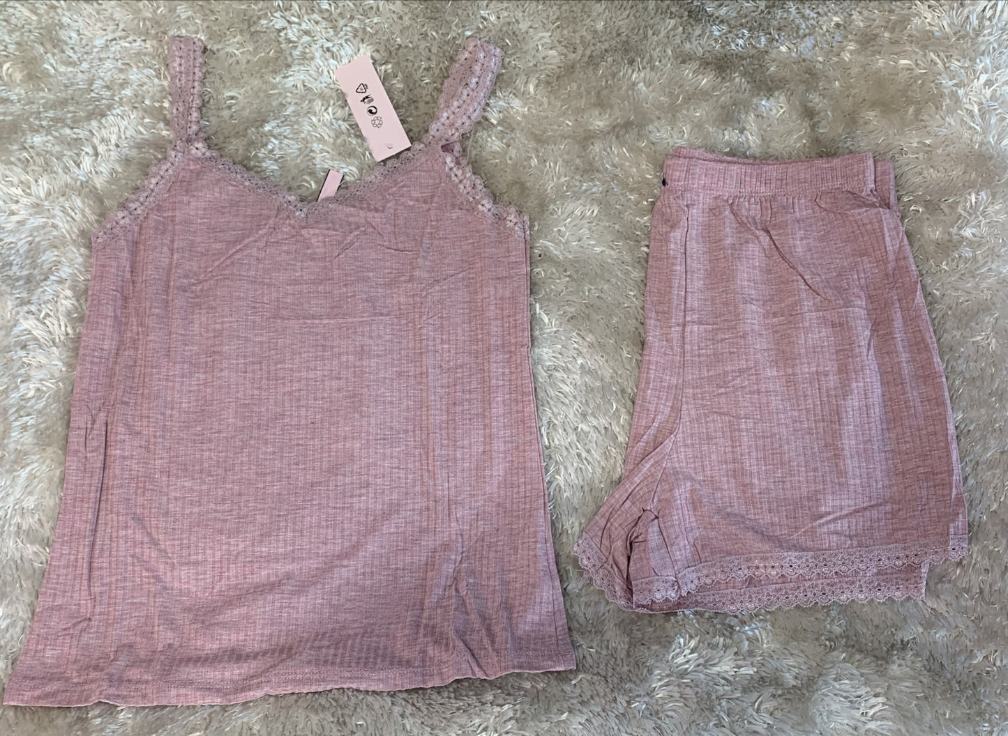 pigiama donna in cotone elasticizzato con bretellina e pantaloncini fantasia tinta unita