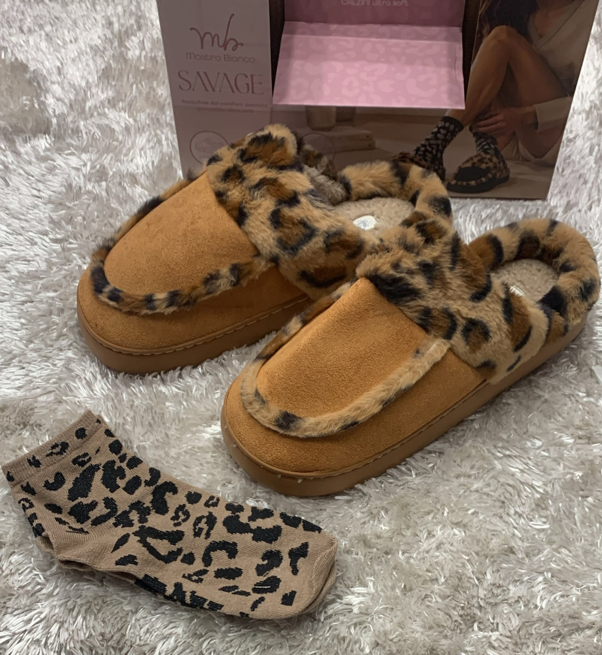 Pantofole donna in pelliccia con gomma antiscivolo + calzino in omaggio fantasia leopardata