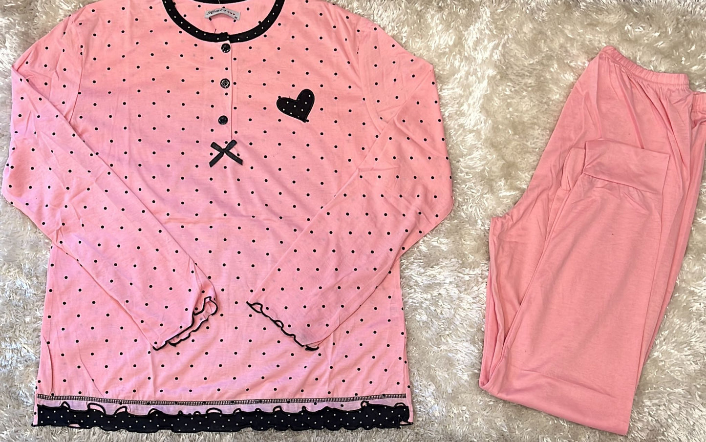 Pigiama donna in cotone con 3 bottoncini E pantalone con polsini Fantasia pois e volant