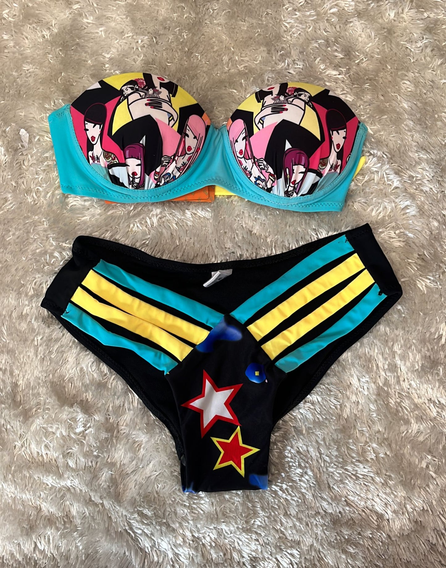 Costume donna a due pezzi Con coppa e ferretto e slip a V Fantasia Girl