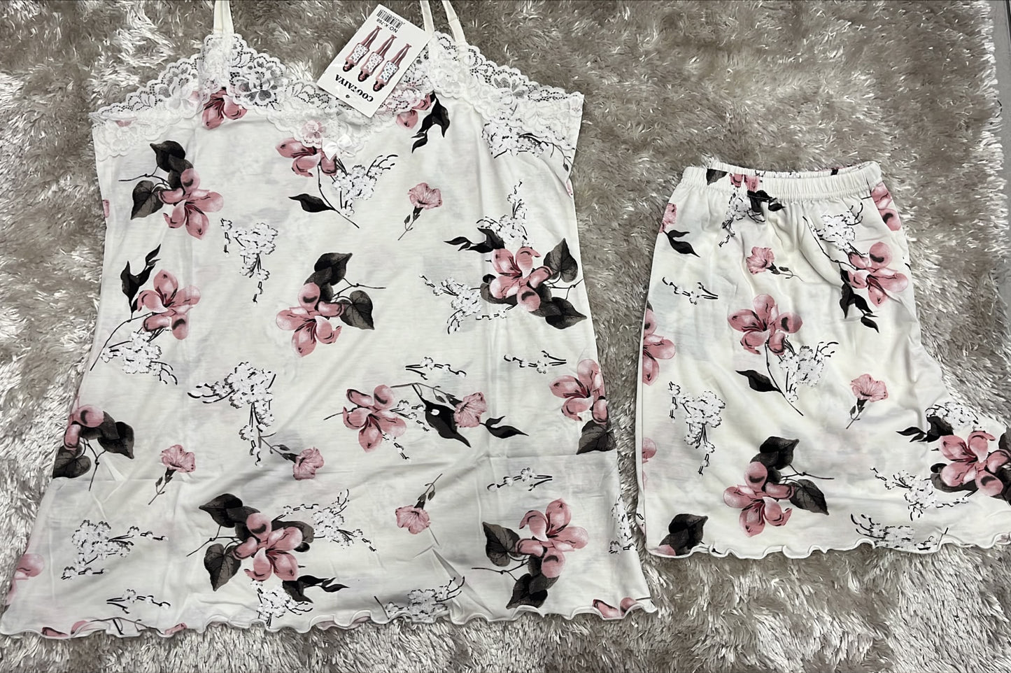 Pigiama donna in cotone bretellina con scollo in merletto e pantaloncini Fantasia fiori grandi