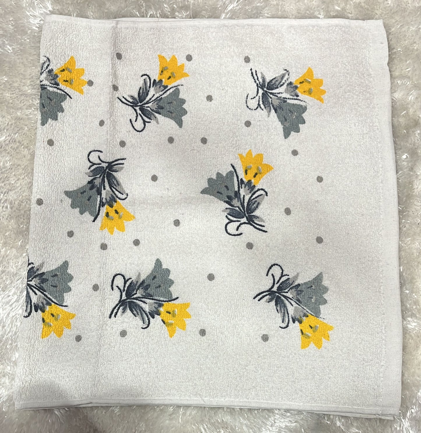 Asciugamano viso fantasia fiori misura 89x50 cm