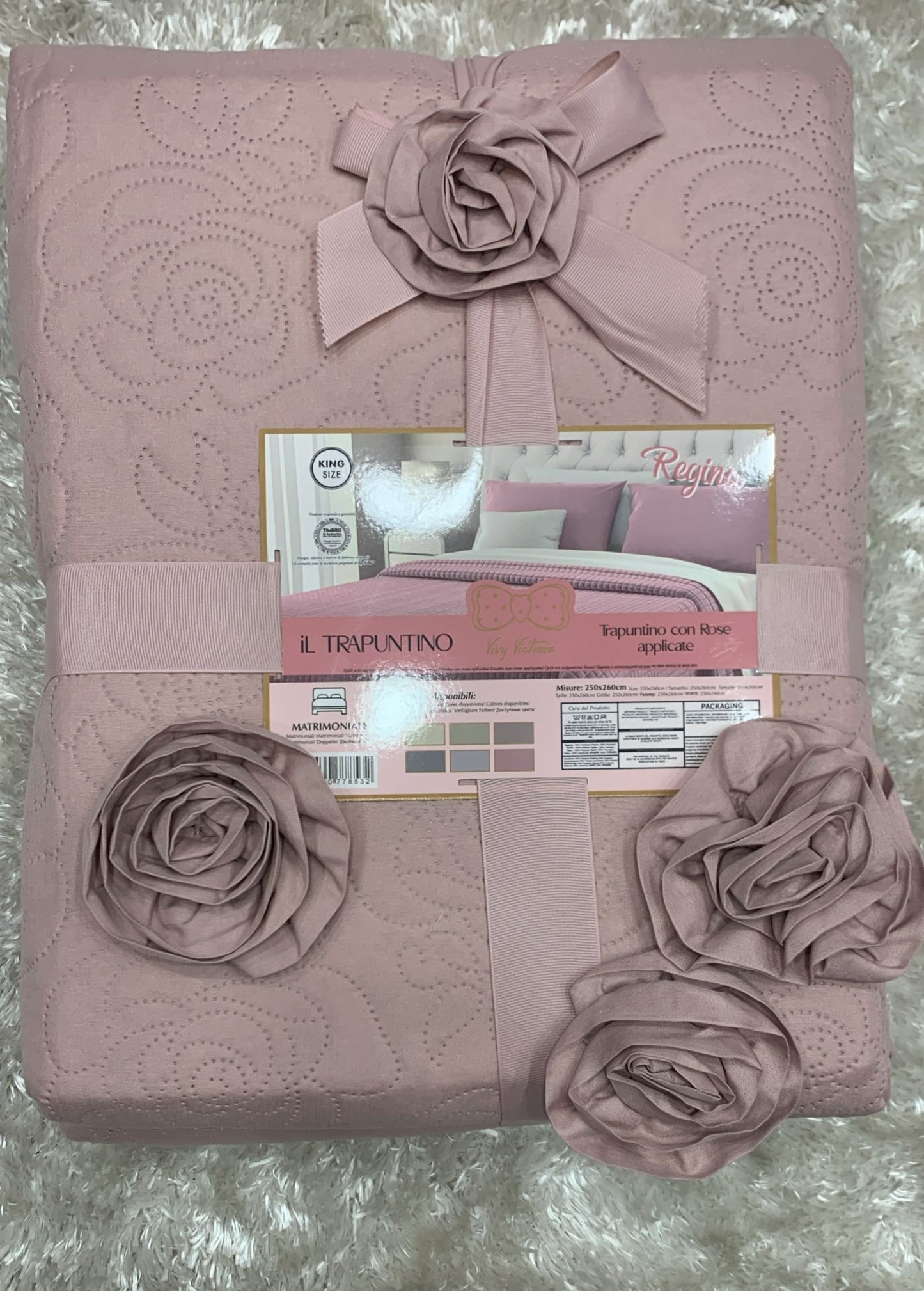 Trapuntino matrimoniale regina  con rose in rilievo 250x260cm