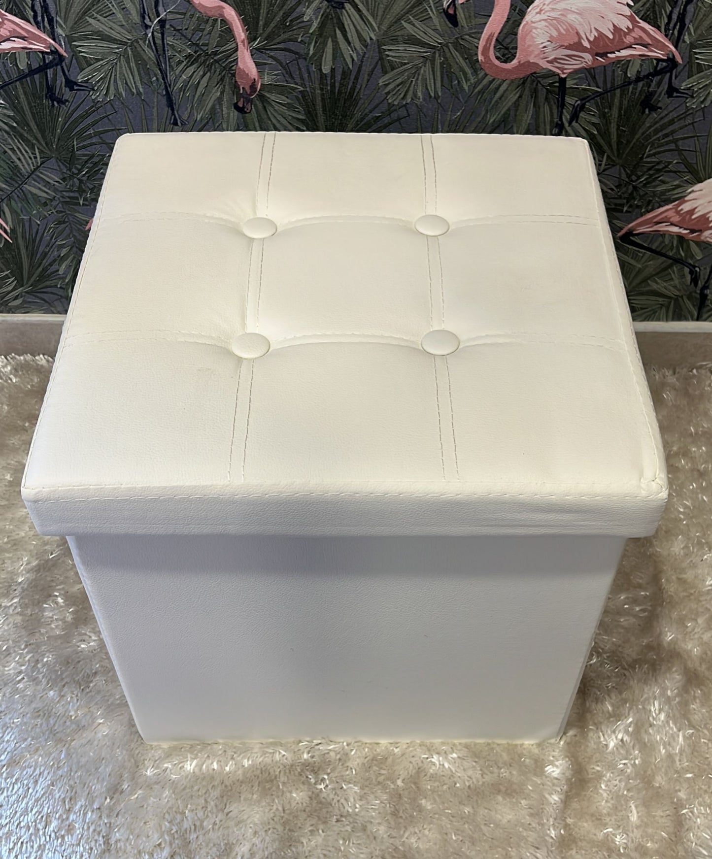 Pouf in pelle quadrato  Dimensione 38x38