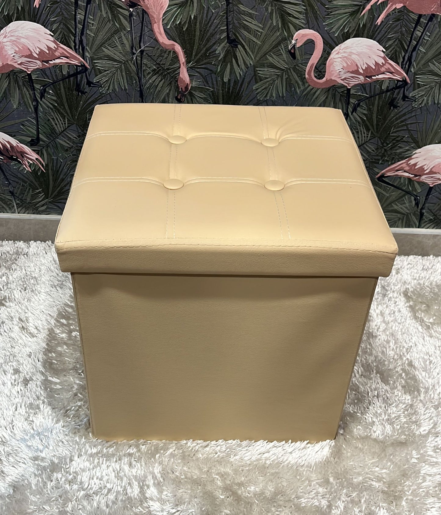 Pouf in pelle quadrato  Dimensione 38x38