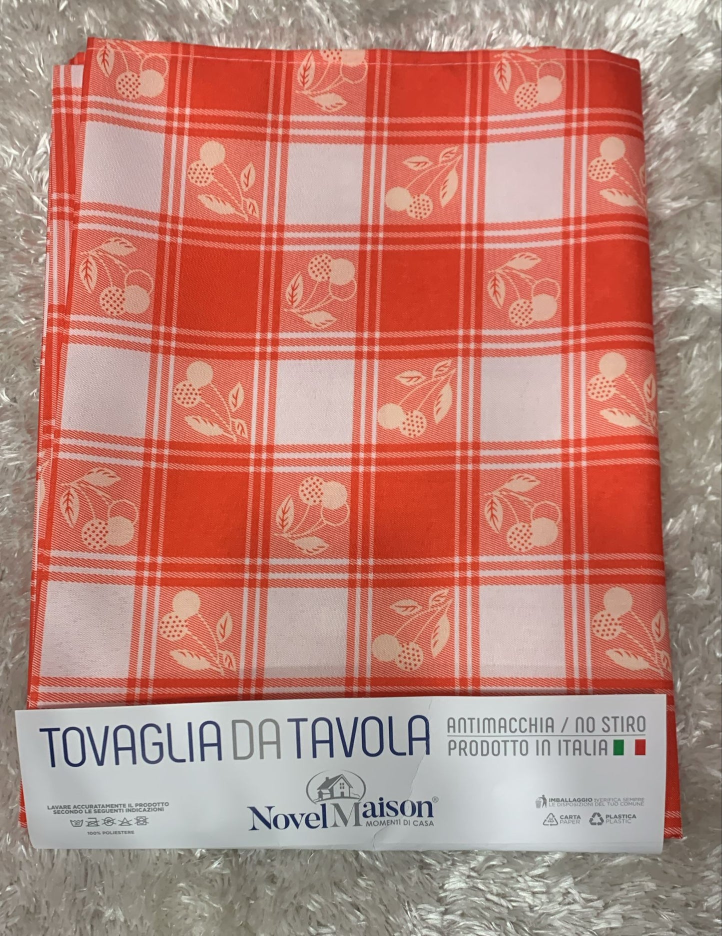 tovaglia antimacchia x6 posti  disponibili nelle seguenti fantasie