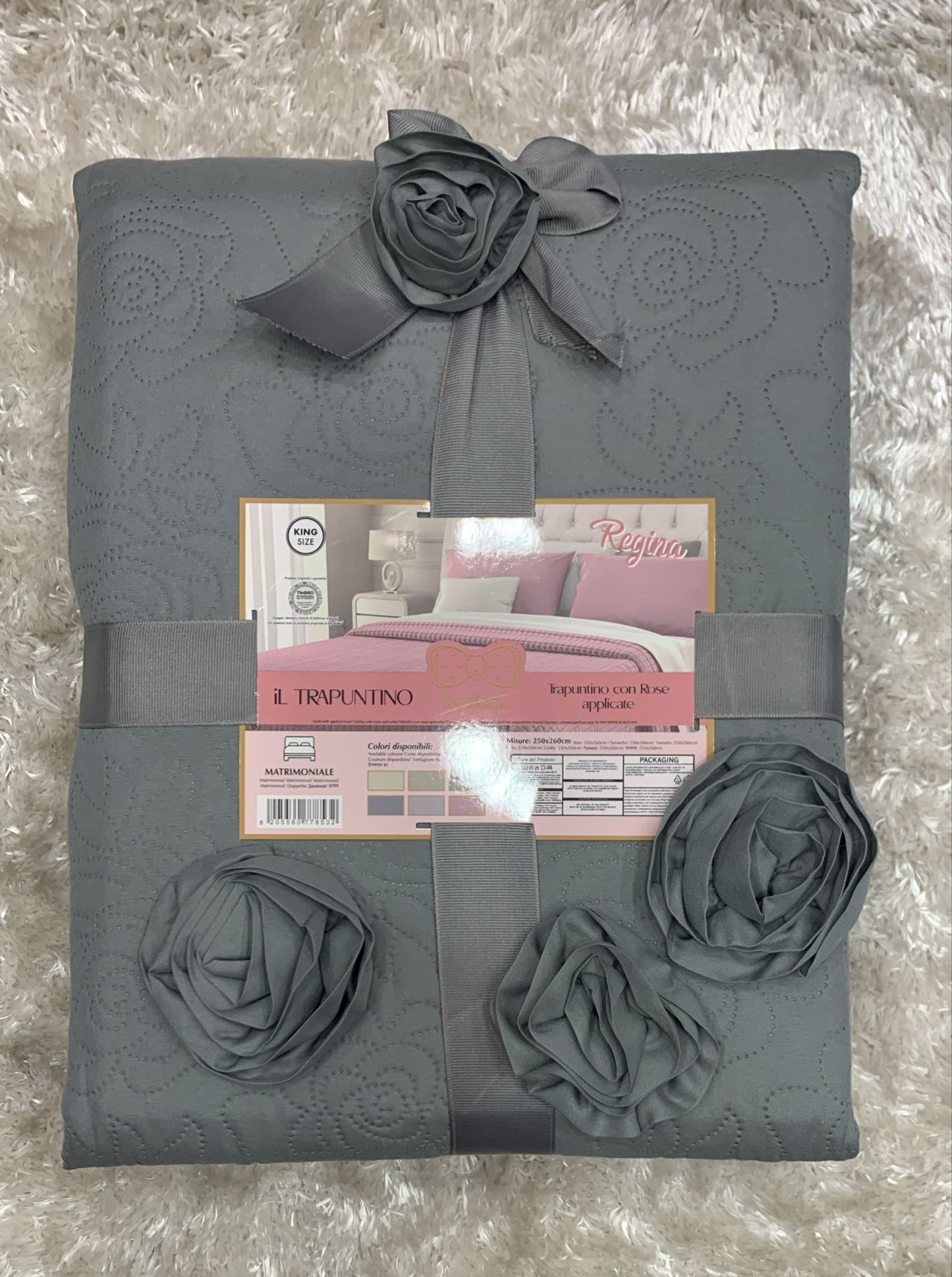 Trapuntino matrimoniale regina  con rose in rilievo 250x260cm
