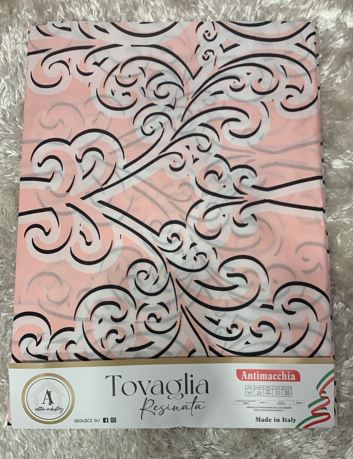 tovaglia antimacchia x6 posti  disponibili nelle seguenti fantasie