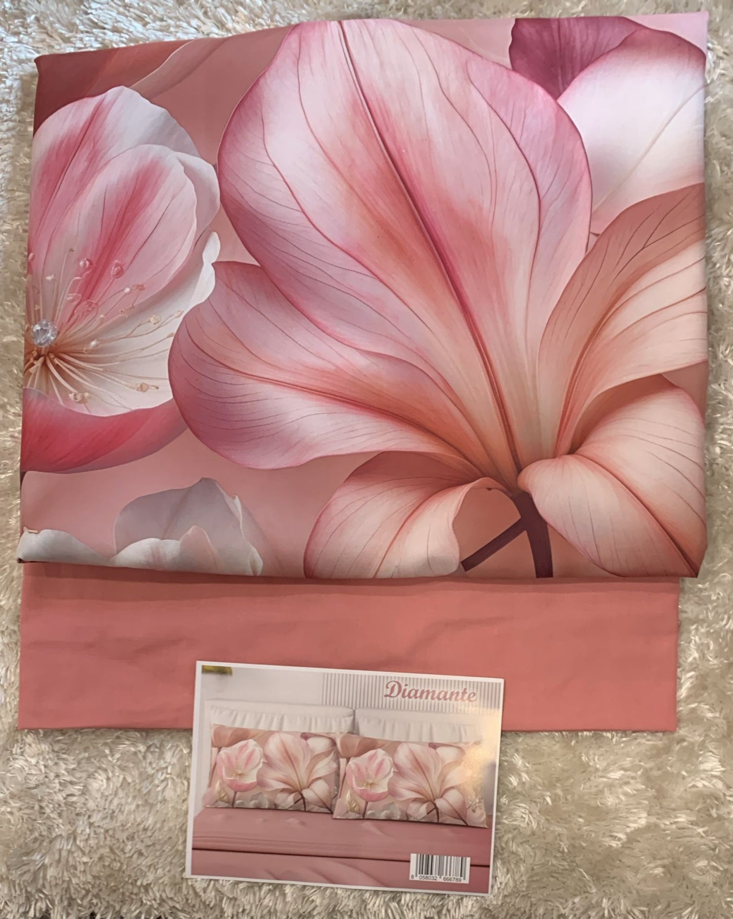 Competo letto matrimoniale in puro cotone con 4 federe fantasia Diamante Lenzuola sopra t unita 250x290cm Lenzuola sotto t unita con angoli maxi 175x200 cm 2 federe t unita in puro cotone 52x82 2 federe stampa digitale poliestere 50x80cm