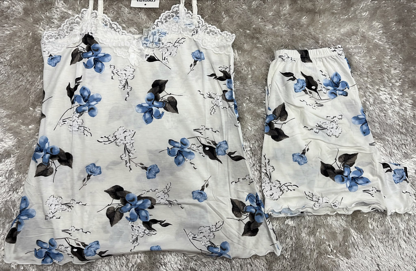 Pigiama donna in cotone bretellina con scollo in merletto e pantaloncini Fantasia fiori grandi