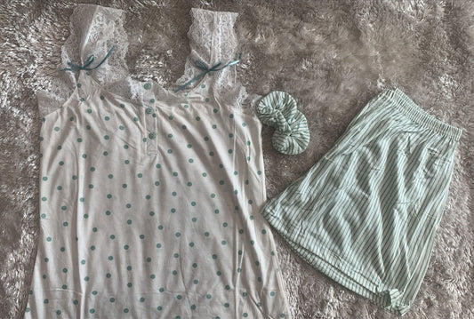 pigiama donna in cotone spalla larga con merletto pantaloncini + codino in omaggio fantasia pois