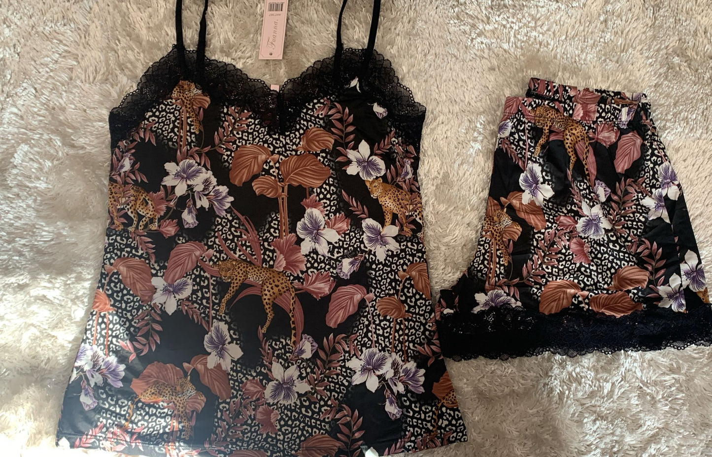 pigiama donna bretellina e pantaloncini  fantasia tigre