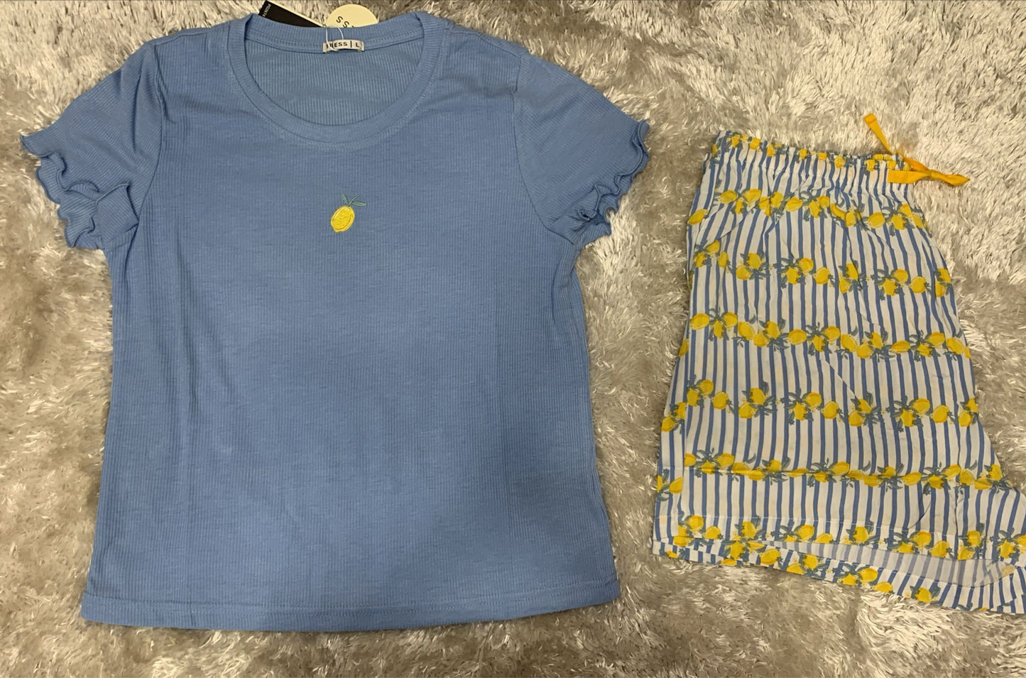 pigiama donna mezza manica e pantaloncini  fantasia limone