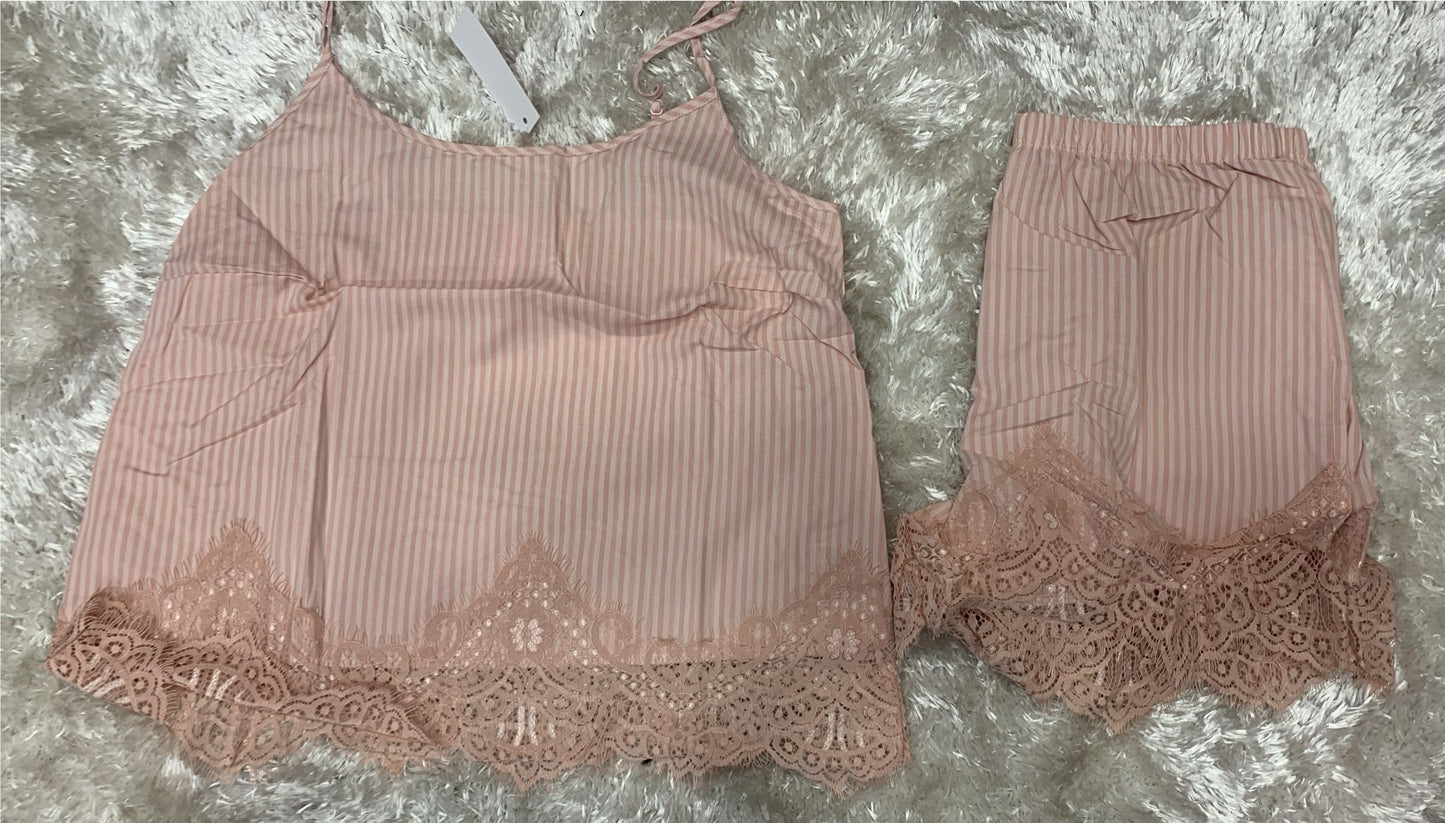 pigiama donna bretellina e pantaloncini con rifiniture in merletto in cotone