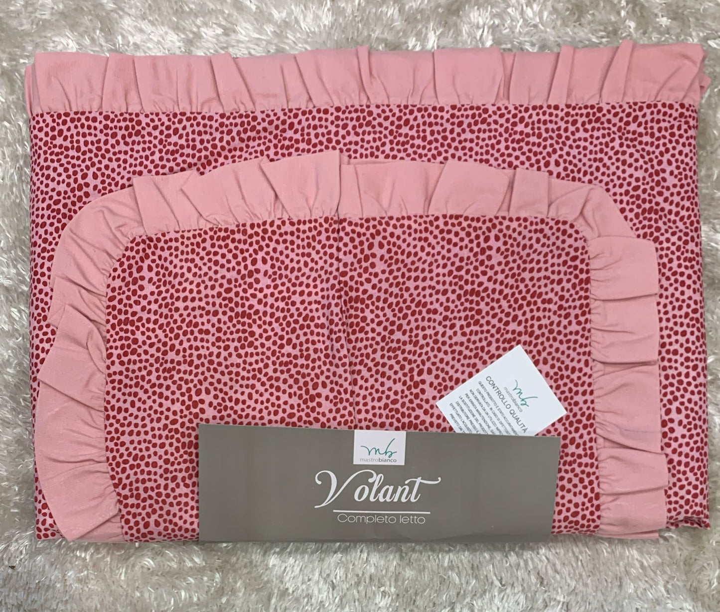 completo letto matrimoniale in policotone con volant  composto da lenzuolo di sopra 240x280cm lenzuolo di sotto con angoli 175x200cm federe 50x80 cm