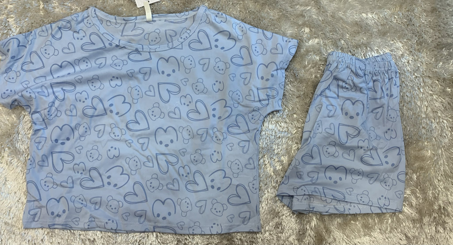 pigiama donna mezza manica crop top e pantaloncini  fantasi cuori e orsetto