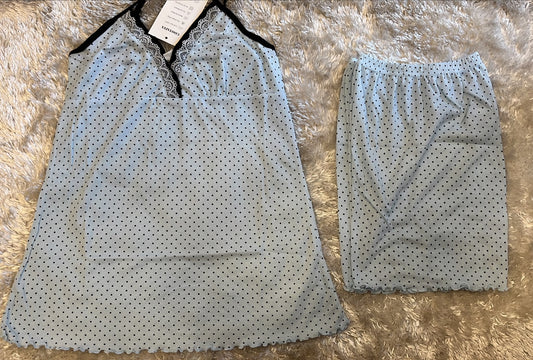 Pigiama donna bretellina con rifiniture al seno e pantaloncino  Fantasia pois