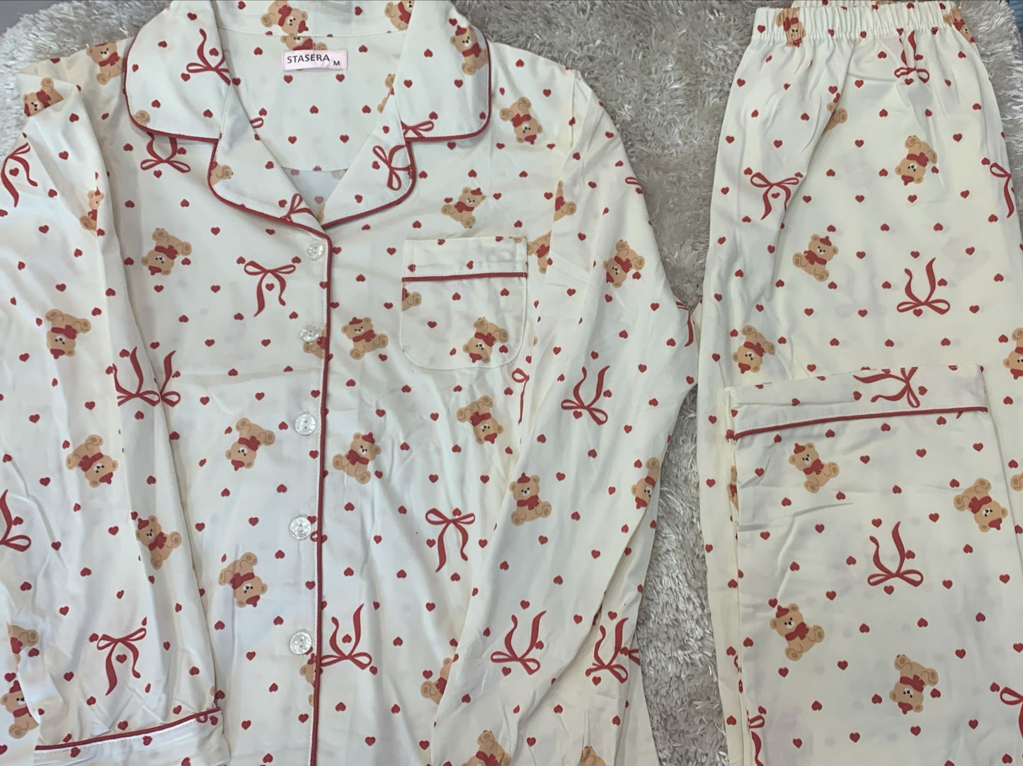pigiama donna aperto avanti in cotone con taschino lato cuore  fantasia teddy e fiocchi