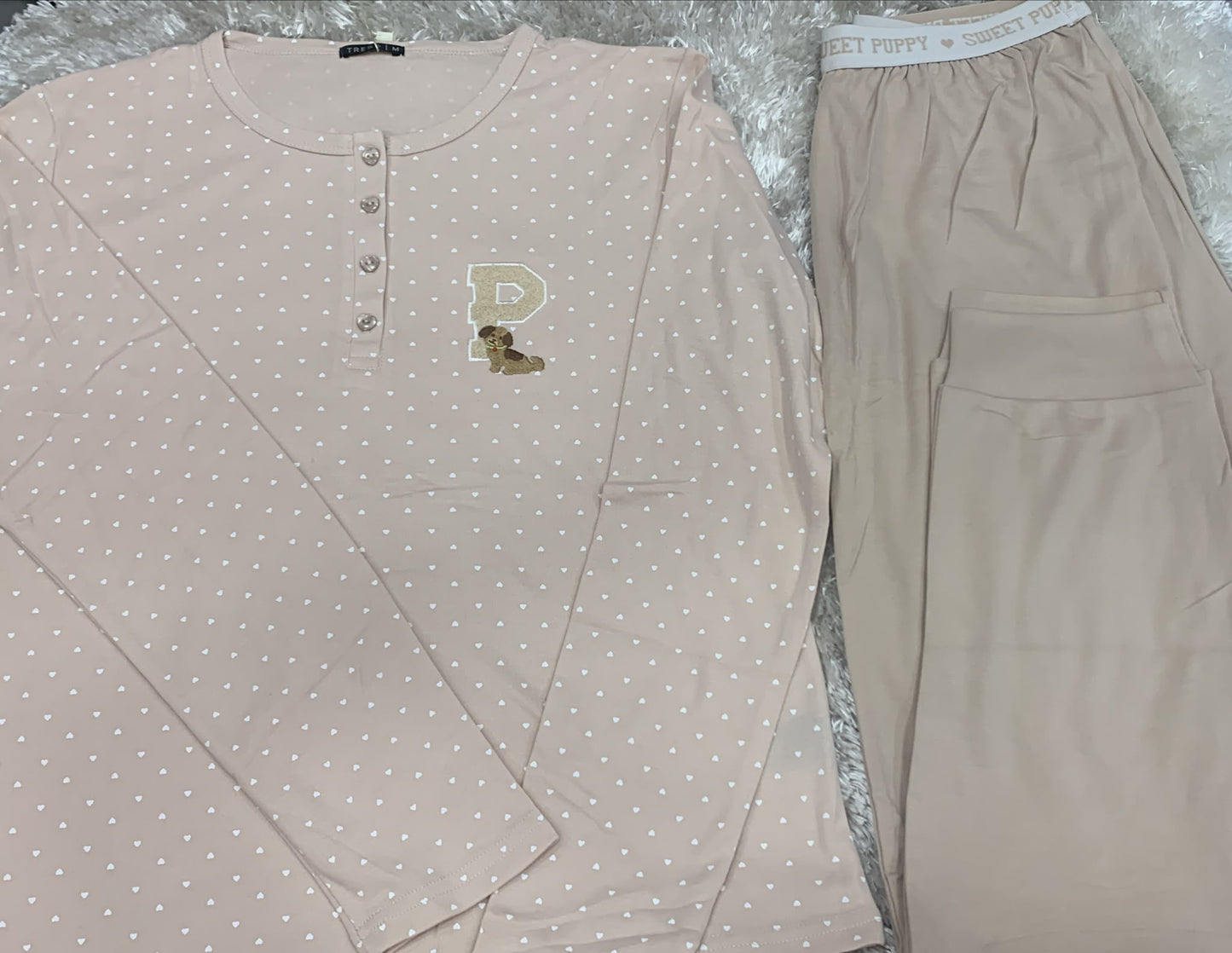 pigiama donna girocollo in cotone elasticizzato con apertura 4 bottoncini e pantaloni con elastico esterno  fantasia  barboncino e cuori