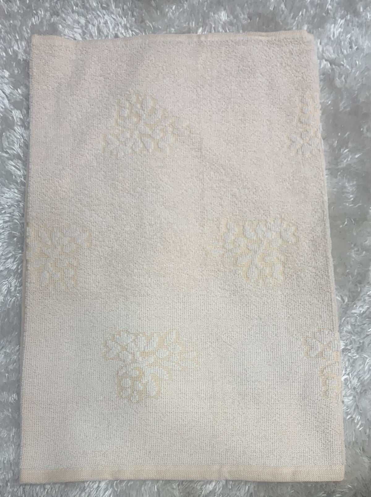 Asciugamano solo viso spugna 90x50cm dispoibile nelle seguenti fantasie