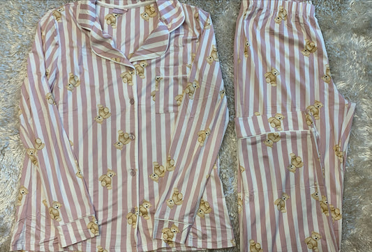 pigiama teddy aperto avanti in cotone elasticizzato con taschino lato cuore comodo per la sua vestibilità