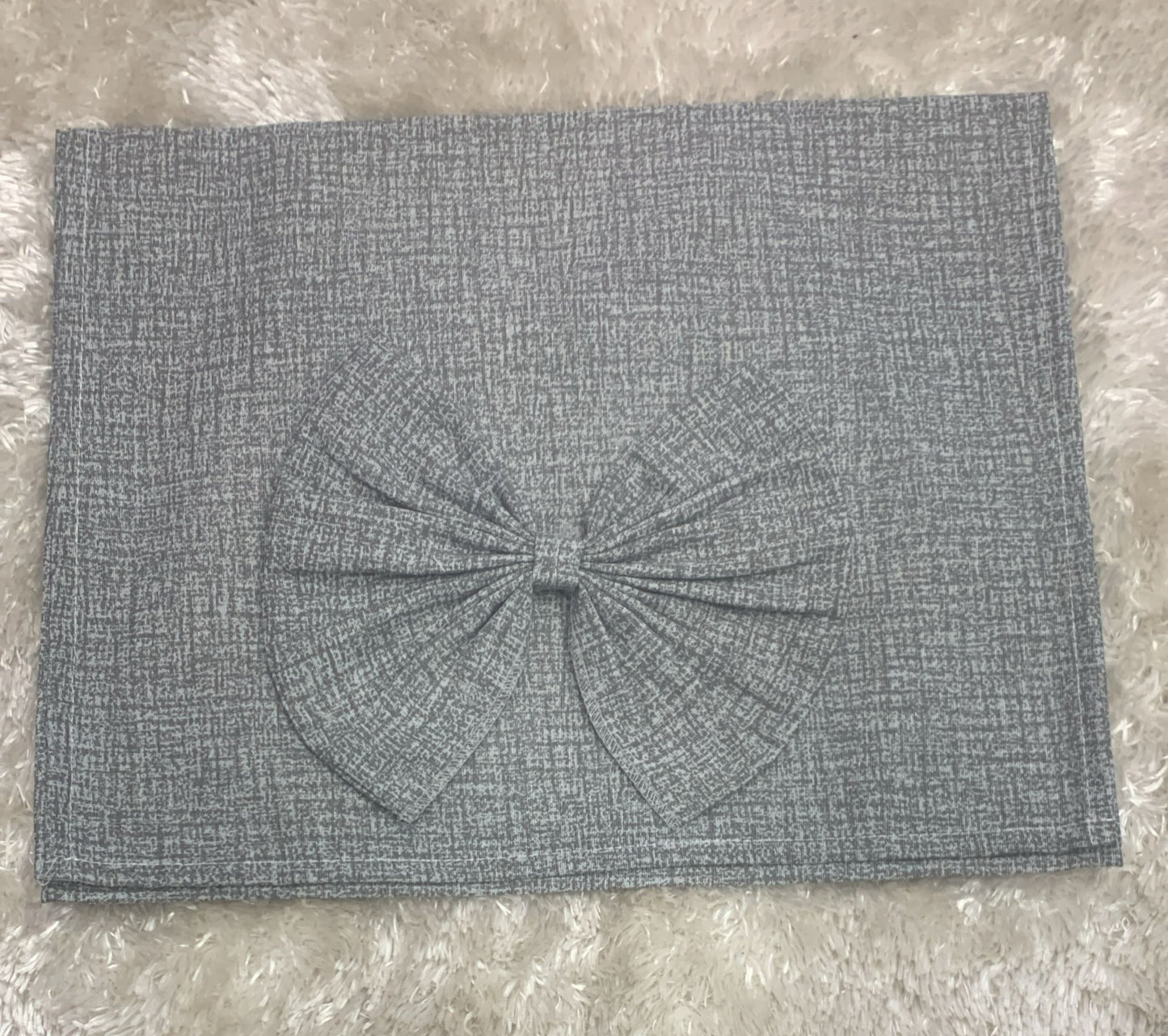 Runner in cotone con applicazione fiocco 45x140