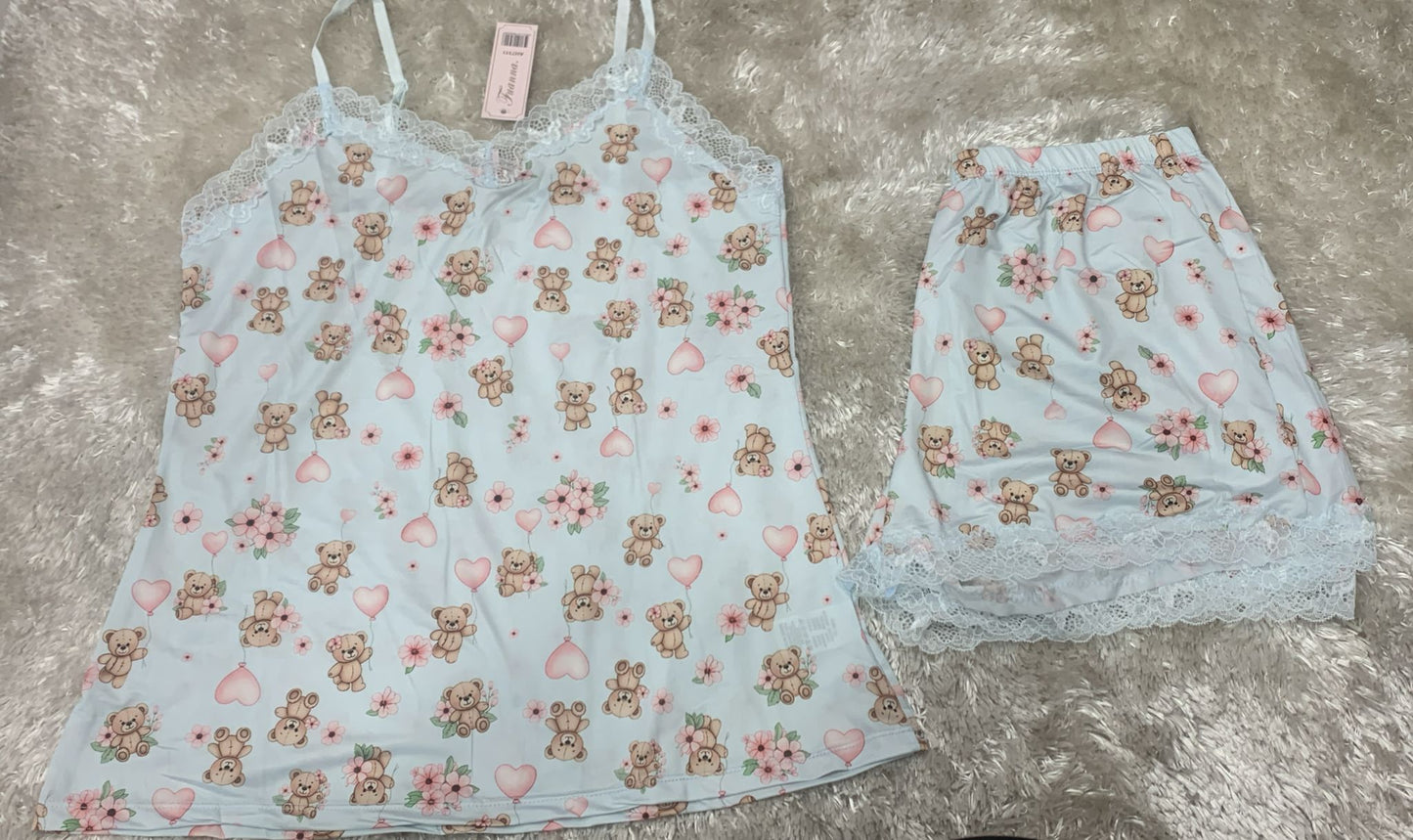pigiama donna bretellina e pantaloncini con rifiniture in merletto  fantasia orsetto e cuori