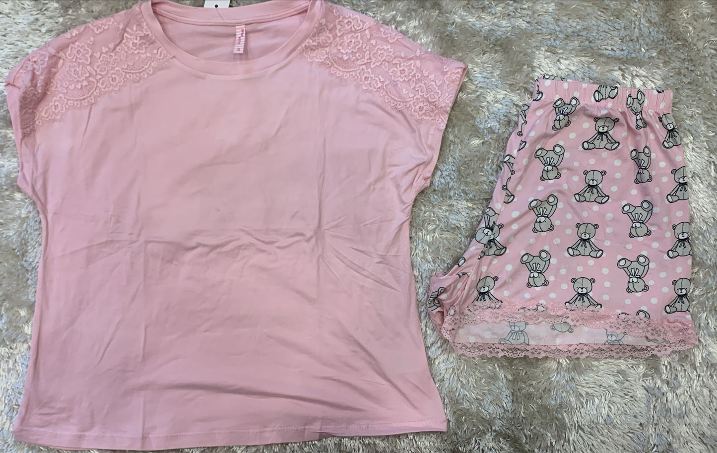 pigiama donna in cotone elasticizzato con merletto alle spalle  e pantaloncini orsetto