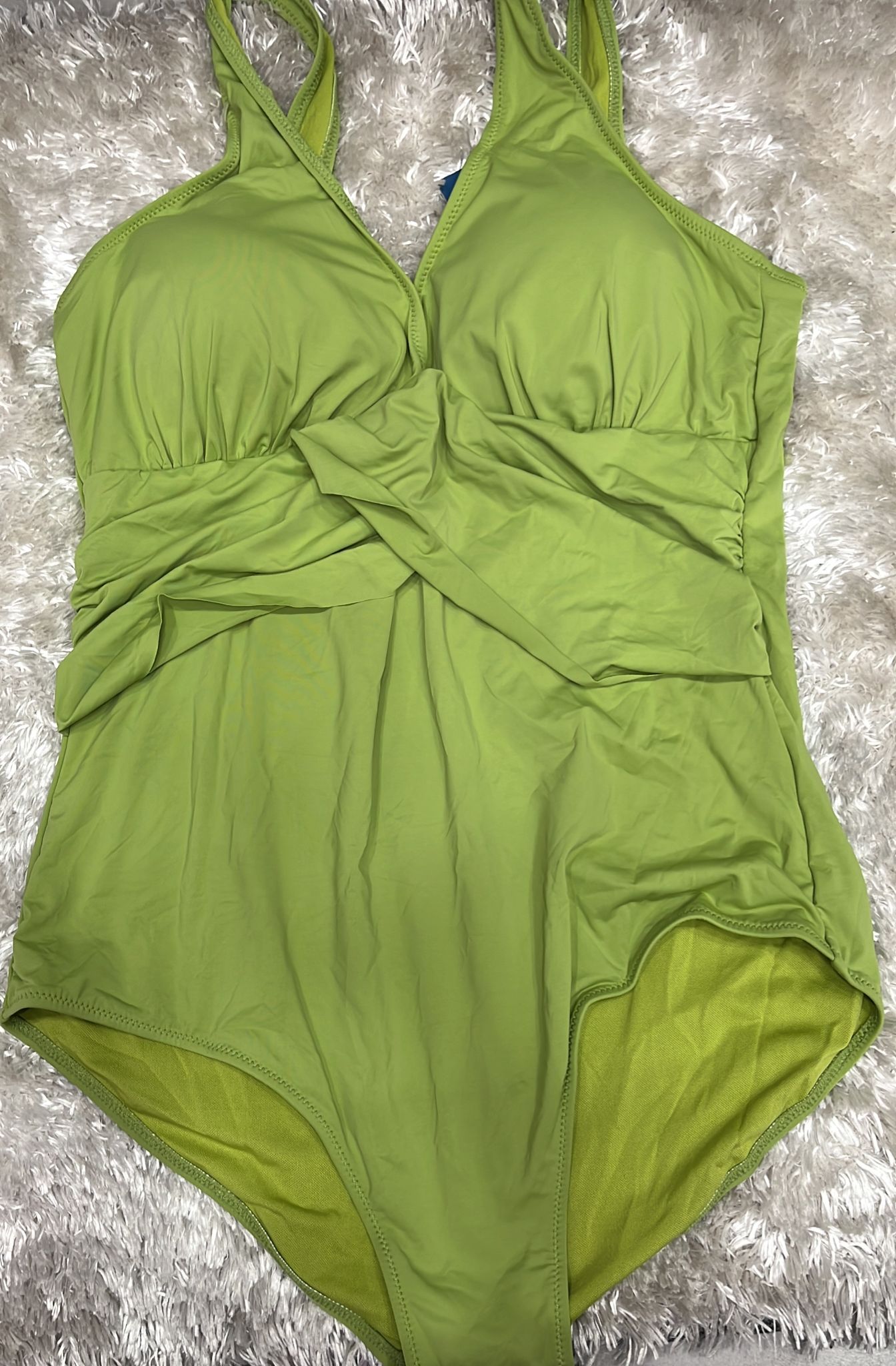 Costume pezzo interno con coppe curvy  ( l'articolo non può essere cambiato )