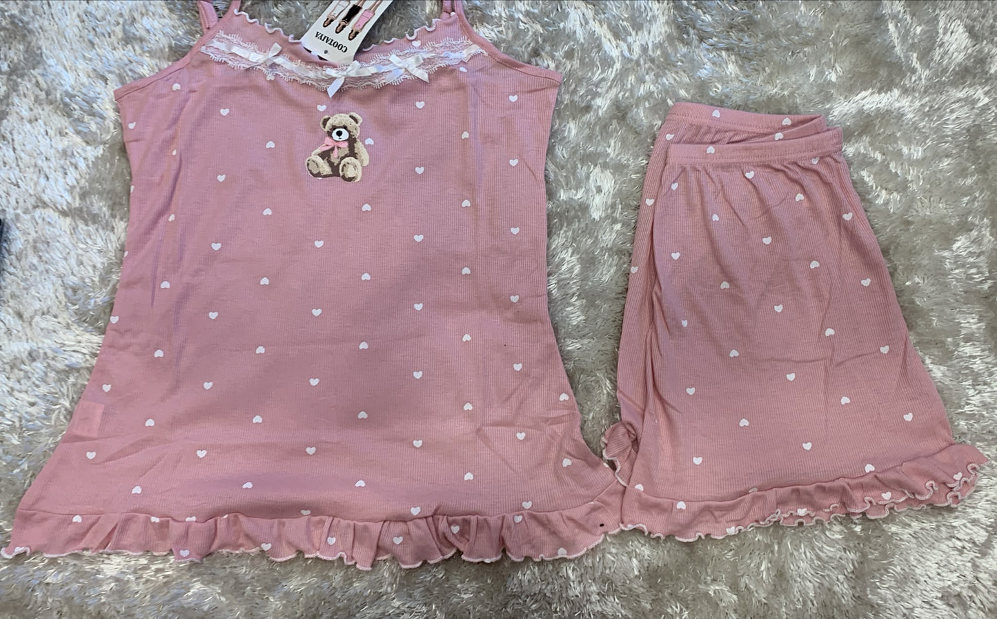 pigiama donna a  costine composto da bretellina e pantaloncini  fantasia cuori e orsetto