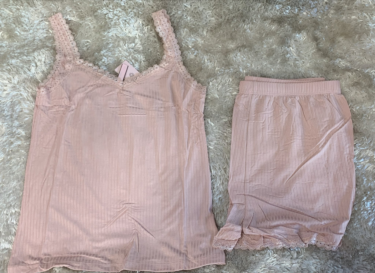 pigiama donna in cotone elasticizzato con bretellina e pantaloncini  fantasia tinta unita