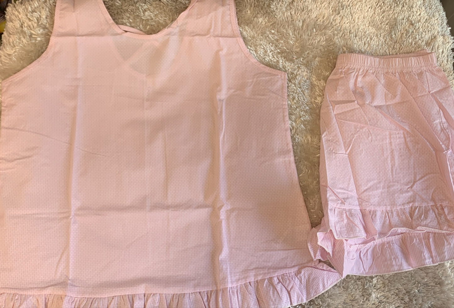 pigiama donna spalla larga e pantaloncini con volant in cotone