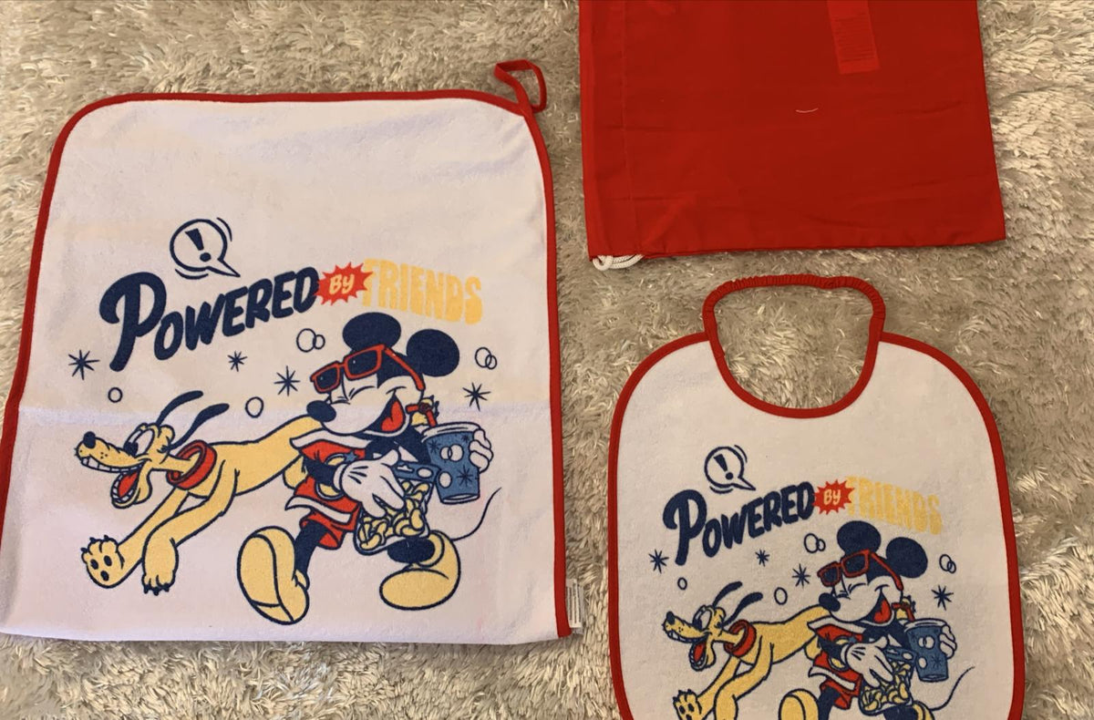 Set pappa compreso di tovaglietta ,sacco,Bavetto con elastico bimbo