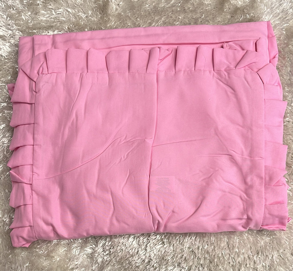 completo letto matrimoniale con volant in microfibra composto da un lenzuolo di sopra con volant 250x280 cm un lenzuolo sotto con angoli 180x200 cm +25 cm due federe con volant