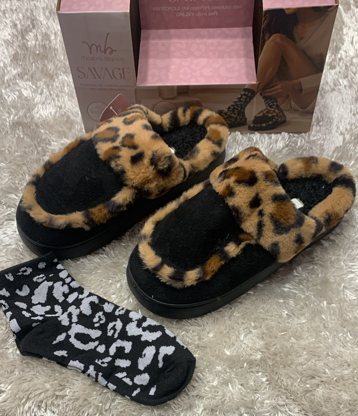Pantofole donna in pelliccia con gomma antiscivolo + calzino in omaggio  fantasia leopardata