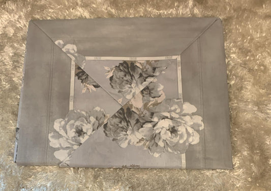 lenzuola matrimoniale disegnate  composto da lenzuolo di sopra 250x290cm lenzuolo di sotto con angoli 175x200cm
