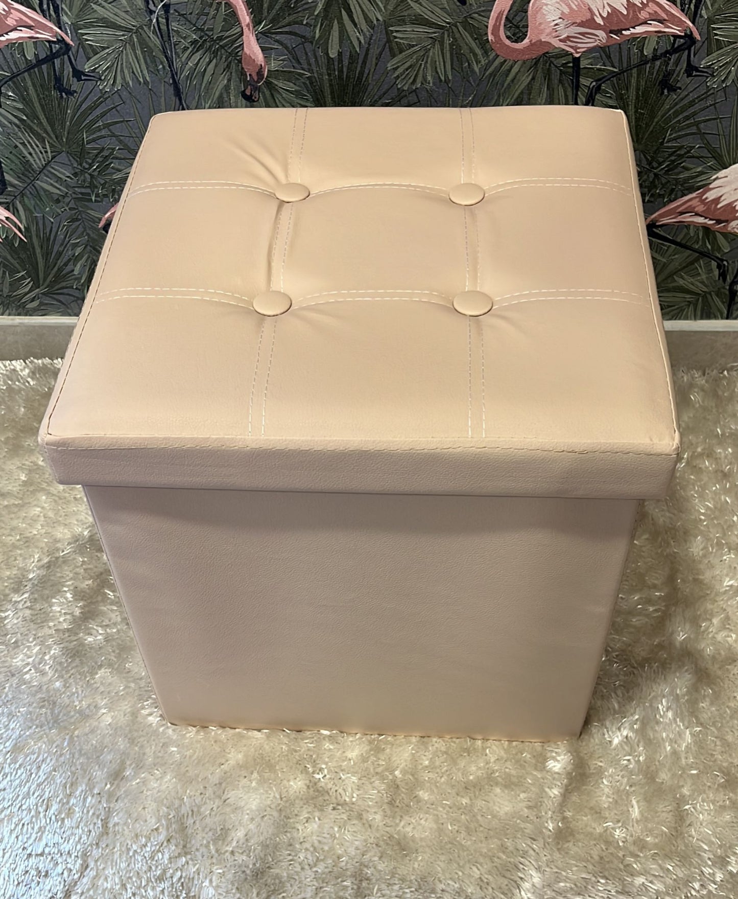 Pouf in pelle quadrato  Dimensione 38x38