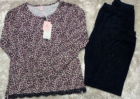 pigiama donna cotone elasticizzato super comodo fantasia maculato con 4 bottoncini e rifiniture in merletto