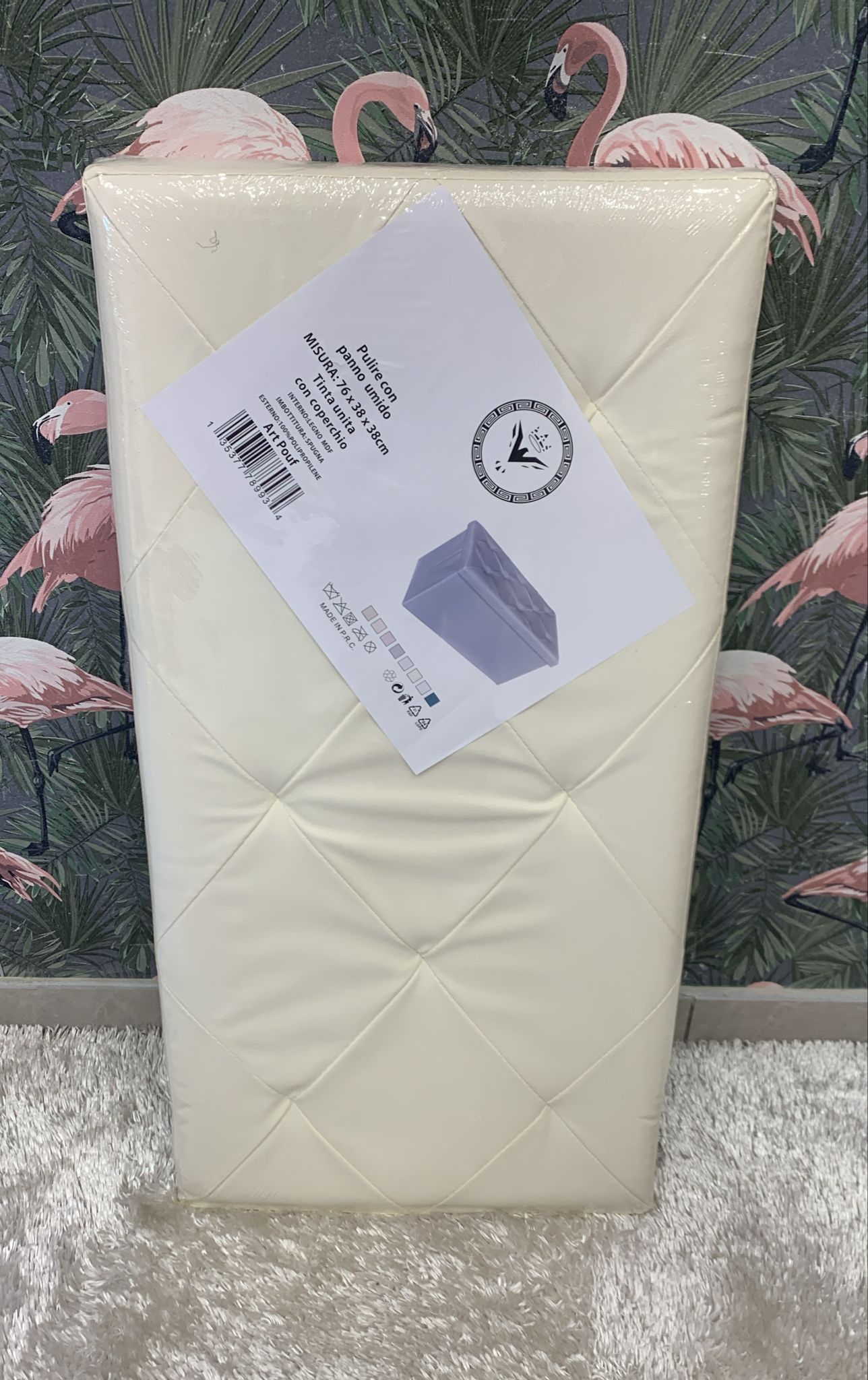 panca contenitore in pelle tinta unita  76x38x38cm
