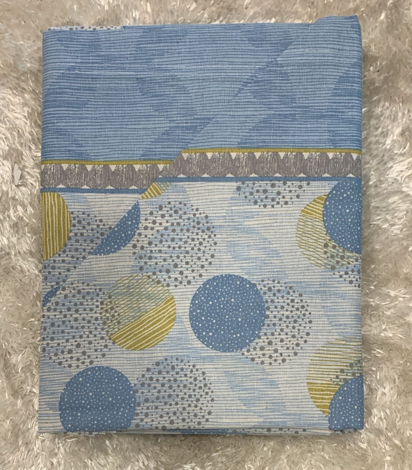 completo letto singolo policotone composto da lenzuolo di sopra piano 140x280 cm, lenzuolo sotto con angoli 90x190 + 25 cm una federa fantasia 50x80