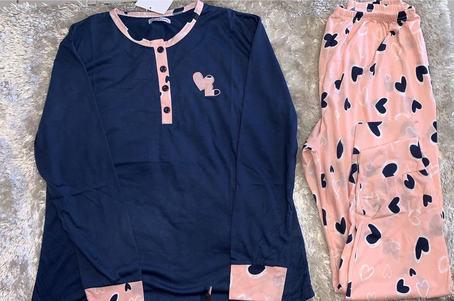 Pigiama donna in cotone con 4 bottoncini fantasia cuori