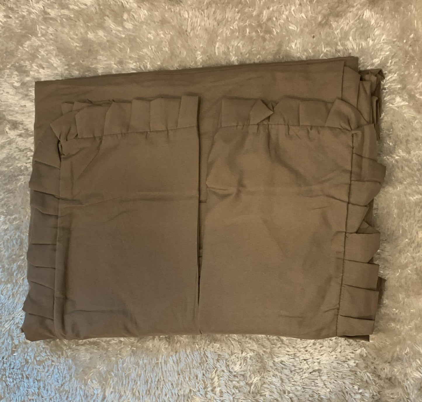 completo letto matrimoniale con volant in microfibra composto da un lenzuolo di sopra con volant 250x280 cm un lenzuolo sotto con angoli 180x200 cm +25 cm due federe con volant